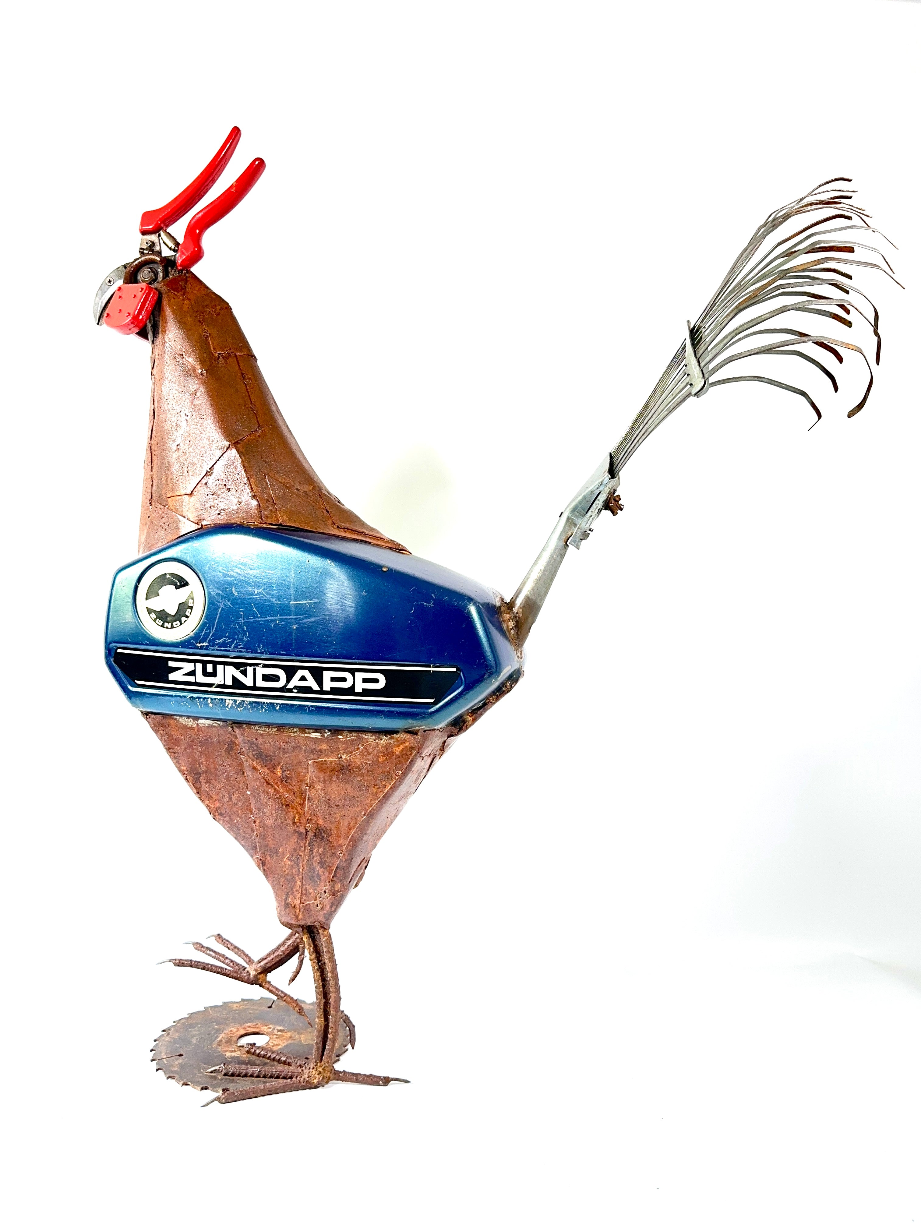 Hugo, Seitenansicht links